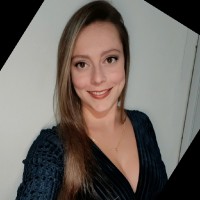 Aline Menzori