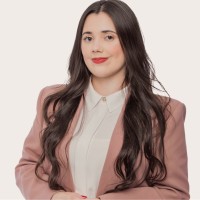 Elaine Nascimento Frigo