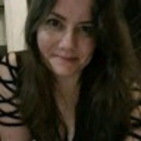 Taís Helena Graff