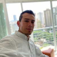 César Mauricio Chacón R