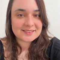 Amanda Solana Regonato
