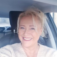 Karen White
