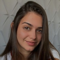 Karol Oliveira