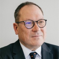 Dr. Michael Holzinger