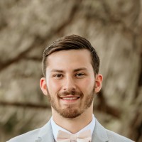 Zachary Knecht