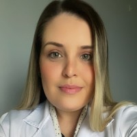 Larissa Simas