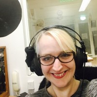 Liz Robertson