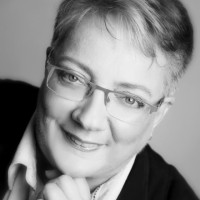 Manuela Klos