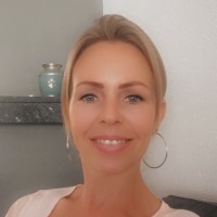 Danielle Hut