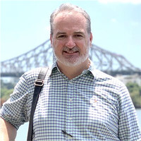 Simon Gibbens