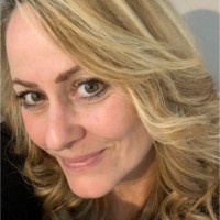 Sandra Russell