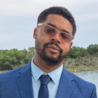 Zachary Lyons