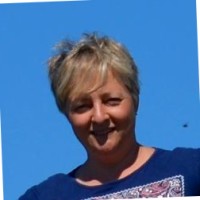 Eva Szentpetery