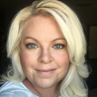 Laura Dobbins
