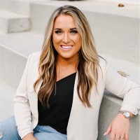 Lindy Martindale, Mba