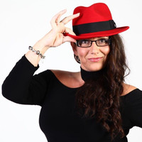 Victoria Taylor (Nee Maddock)