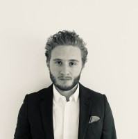 Loman Douvier