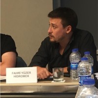 Fahri Yüzer