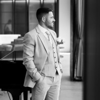 Daniel Shuker