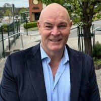 Damian Murrihy - Mba