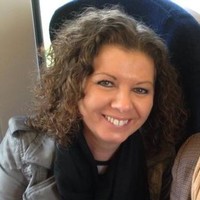 Suzanne Fox