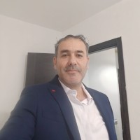 Hichem B