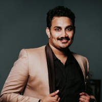 Akshay K