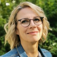 Laetitia Artola, EMBELIA SGD GROUP