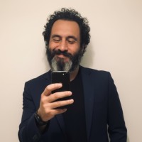 Richard González