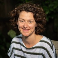 Lesley Miller