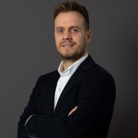 Mark Van Esterik