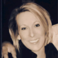 Lynne Ticer
