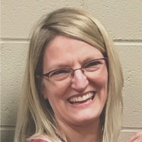 Beth Jones, Cic