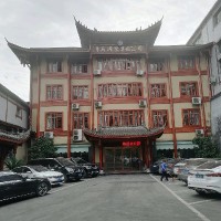 罗彩红