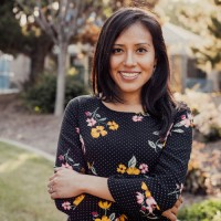 Leslie Navarro Boegeman
