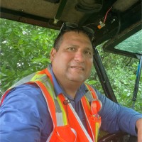 Neil Moncebaiz