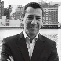 Cristóbal V.