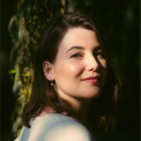 Claudia Van Der Kroon