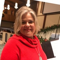 Charlea Safrit