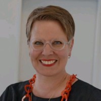 Natacha E. V. Pfrommer