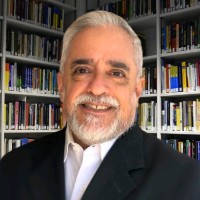 Omar NievasOmar Nievas is an Influencer