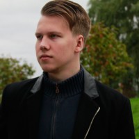 Simon P.
