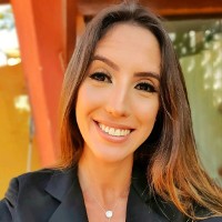 Thainá Santiago