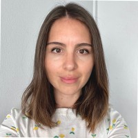 Véronica R.