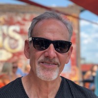 Dan Carreau