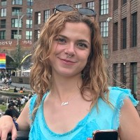 Neve Hinton