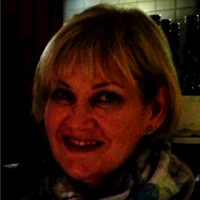 Margaret ( Meg ) Oliver