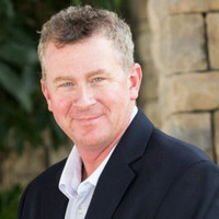 Bruce Bach
