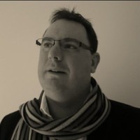 Simon Day