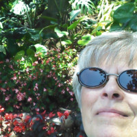 Linda Wright